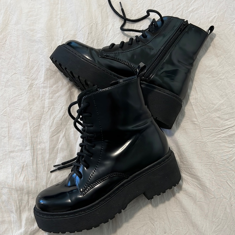 Black Jeffrey Campbell boots